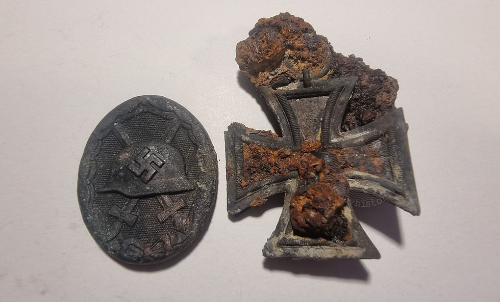 wound badge and iron cross together