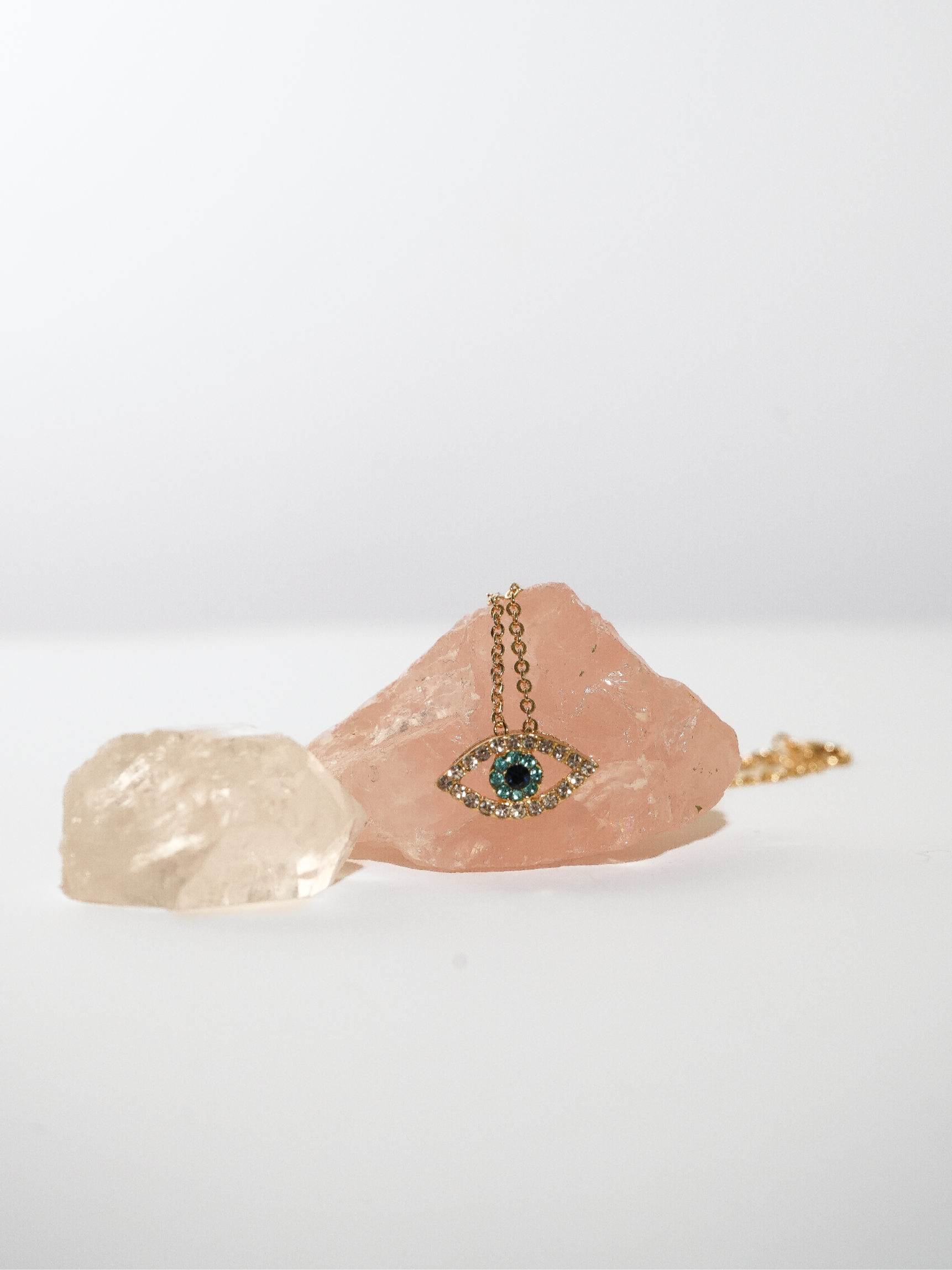 EYE ON YOU EVIL EYE NECKLACE GOLD