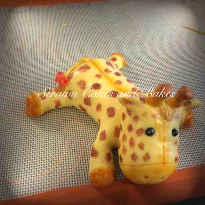Giraffe Topper