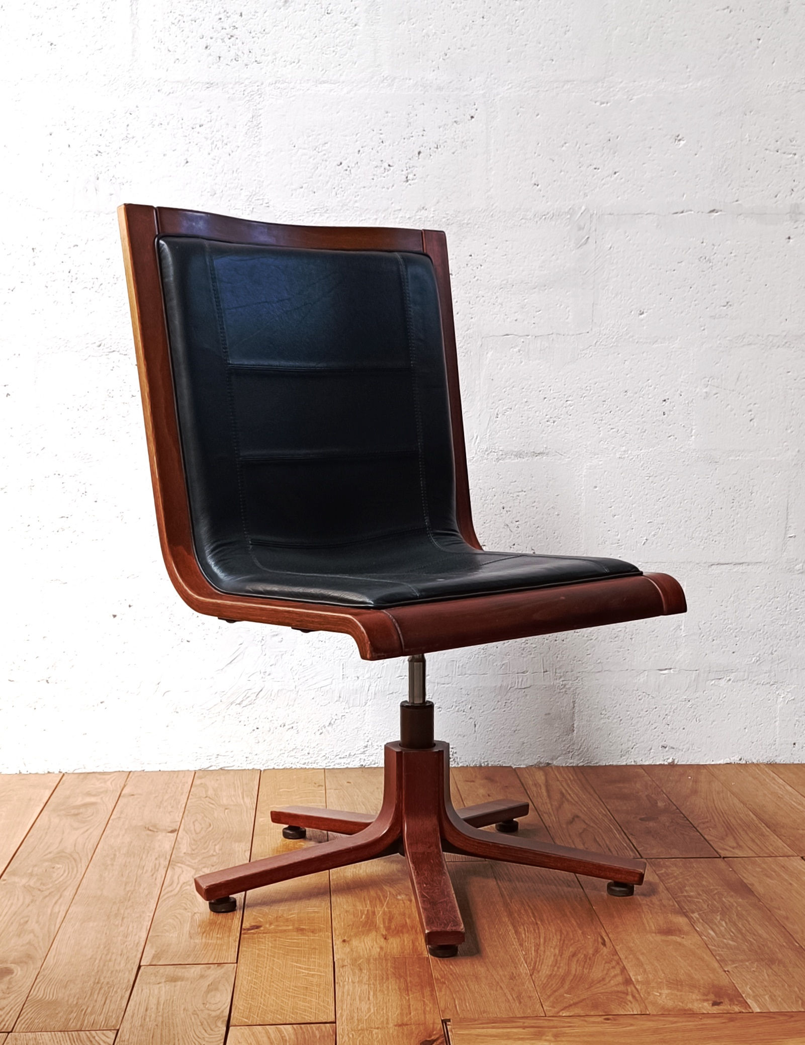 Chaise de bureau vintage Cofemo