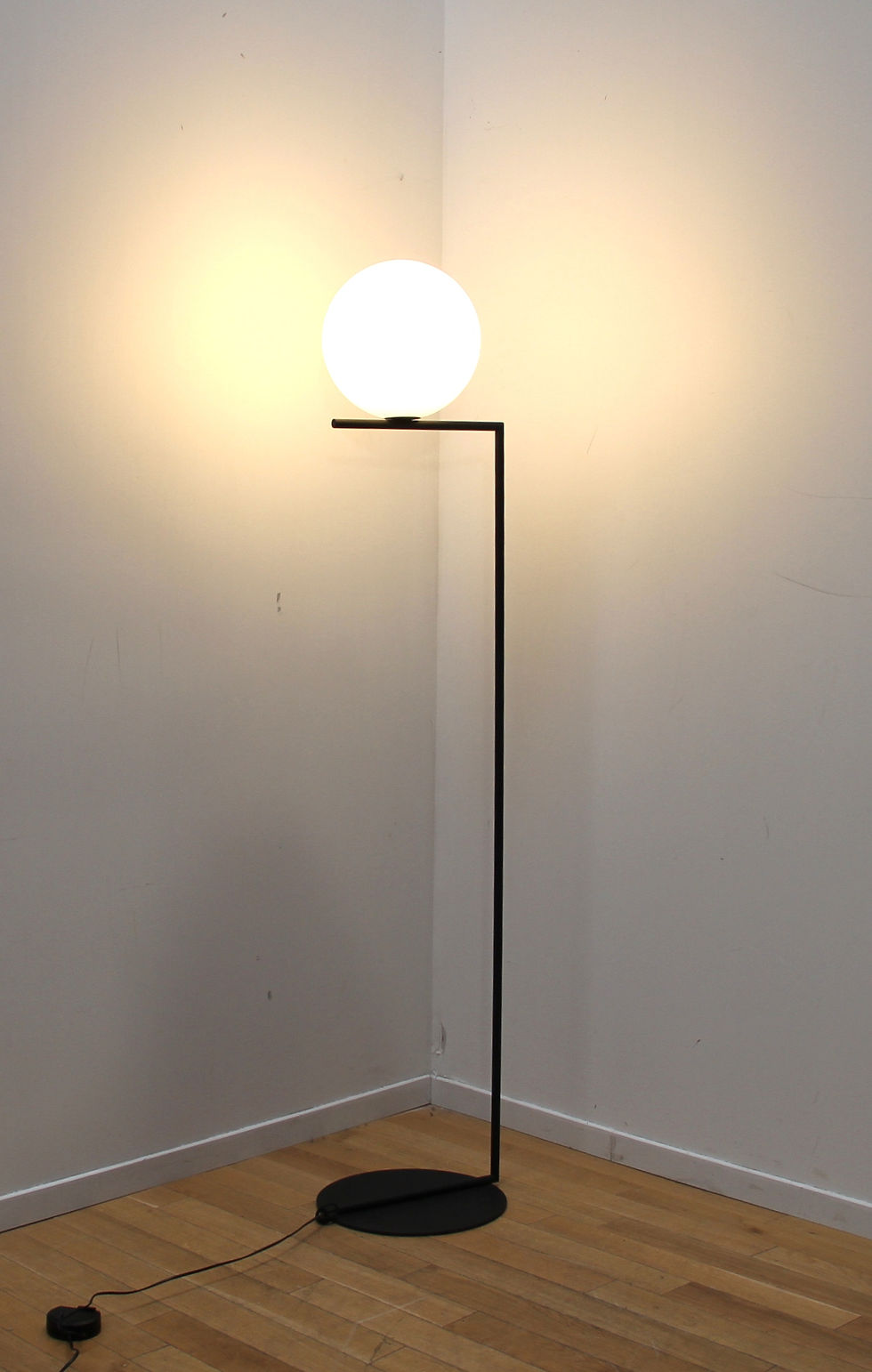 Miniature : Lampadaire IC Lights, Flos