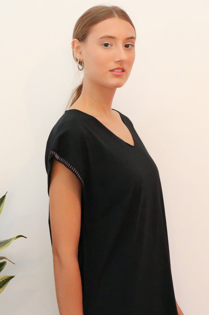 Thumbnail: Kaftan style Black printed top