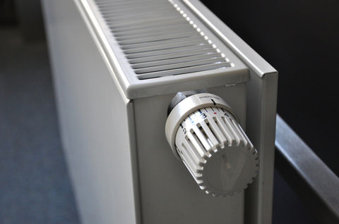 radiator-g34e8a74ca_1920.jpg