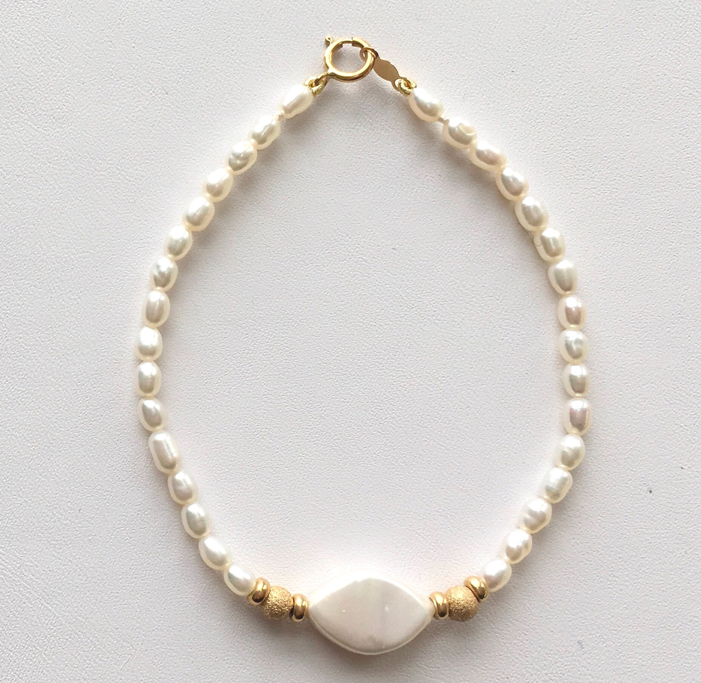 Stackable White Freshwater Pearl Bracelet 