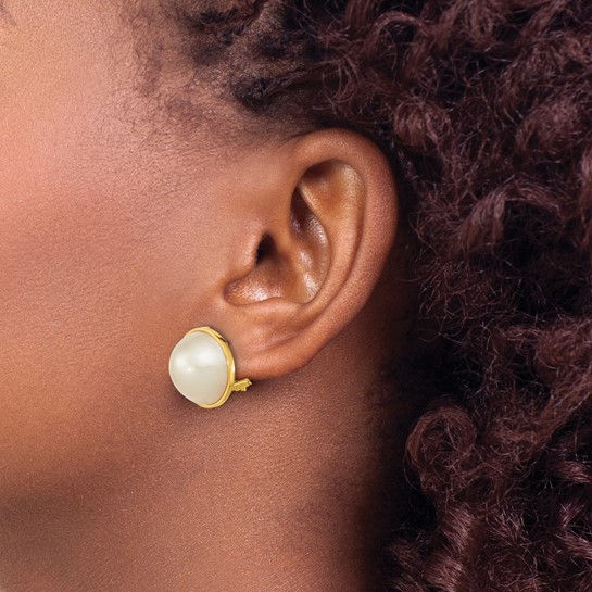 Thumbnail: 14KYG White Mabe Pearl Earrings