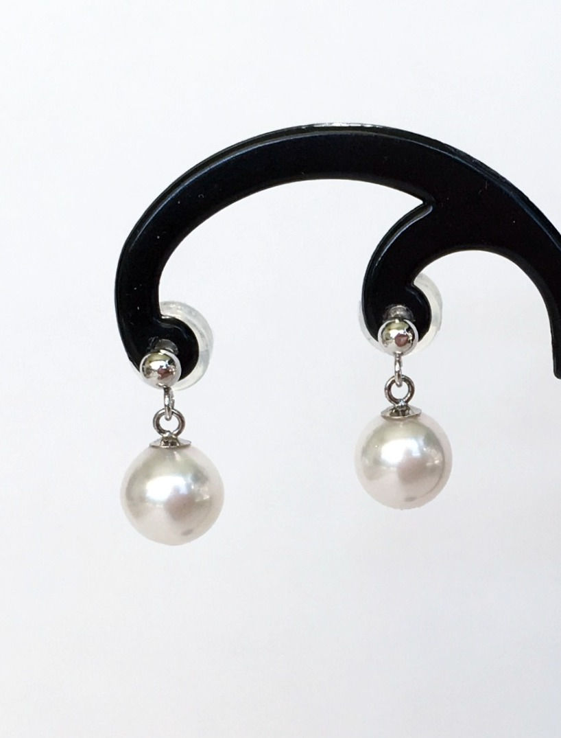 Thumbnail: White Japanese Akoya Pearl Diamond pendant top