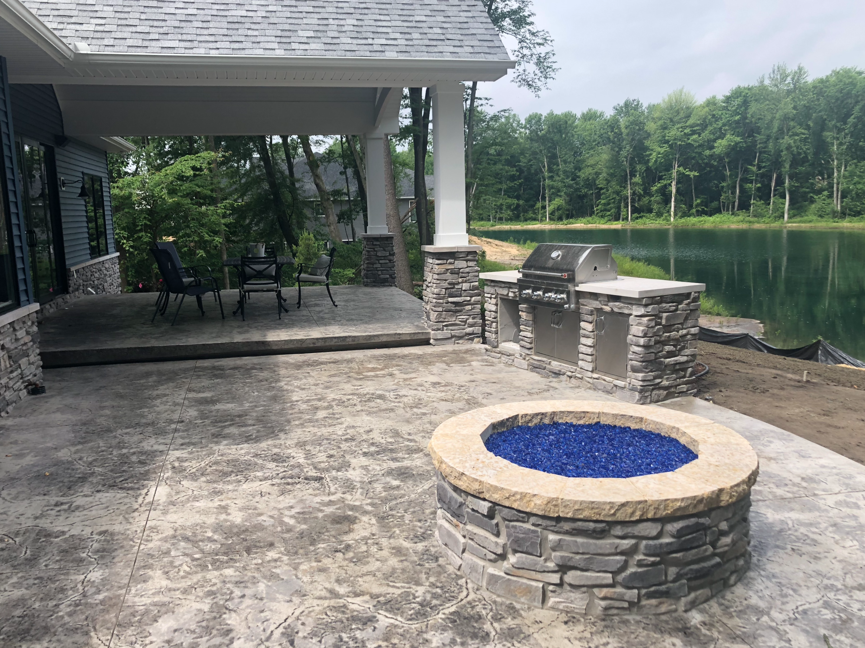 Outdoor living masonry project 14