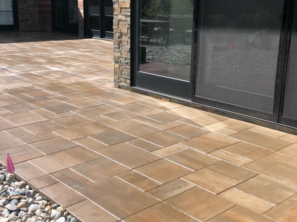 Outdoor living masonry project 7