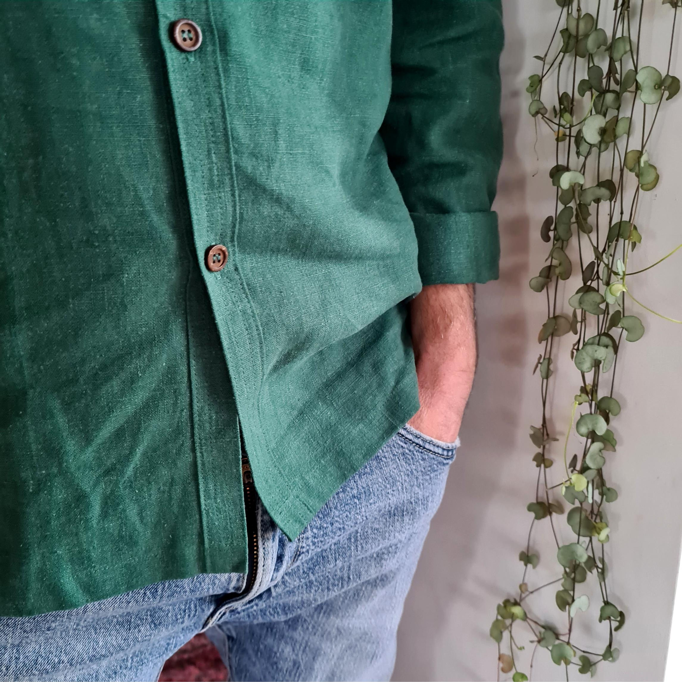 Stand up collar shirt, jungle green, in nettle