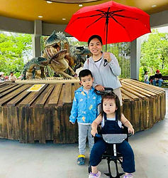 Yang with family