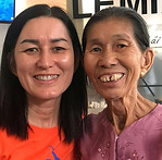 My Huong Le with mother