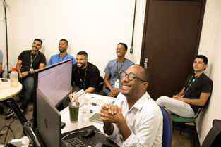 Fapur incentiva o cuidado masculino no Novembro Azul