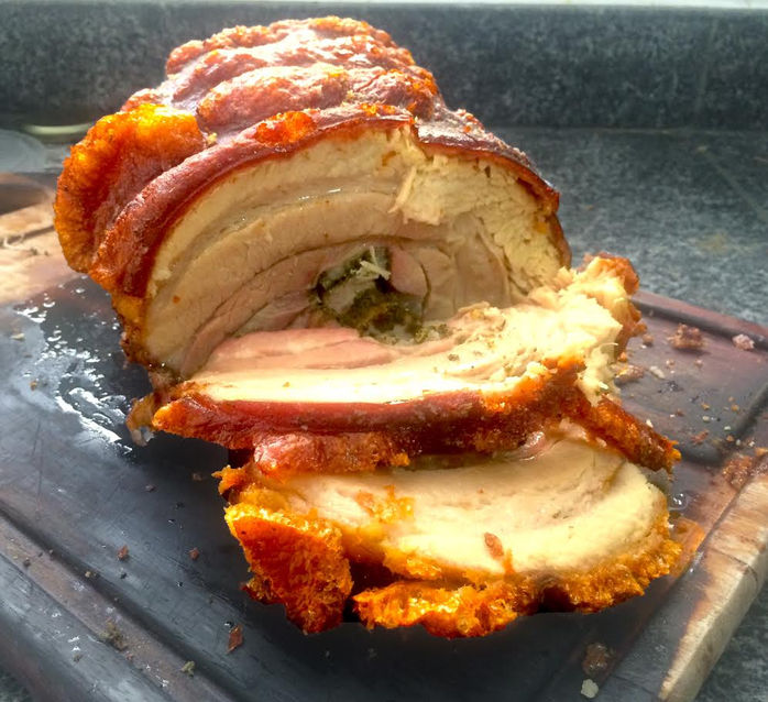 Porchetta, a comida mais bruta e deliciosa do mundo (bônus: as melhores batatinhas da vida)