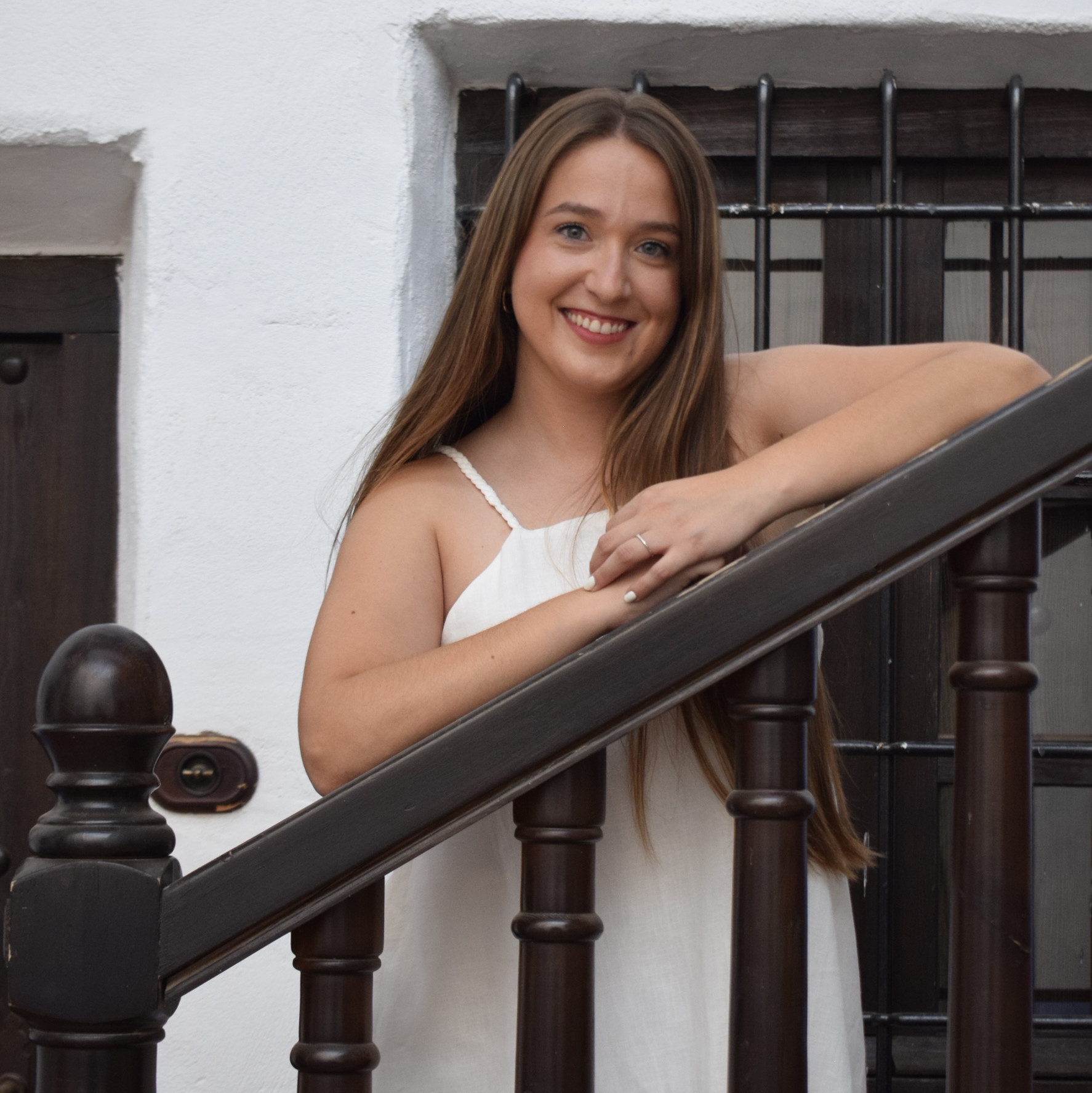 Gema Patiño, presentadora de la Reina de La Mancha 2026