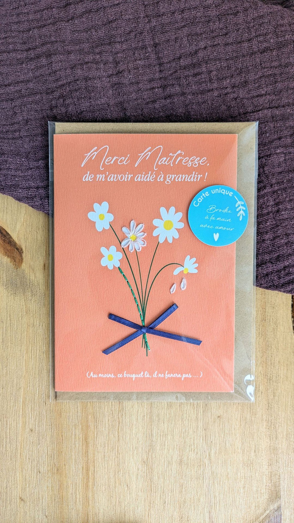 Miniature : L'ATELIER MAGALU X GRAPHILY // Carte Brodée Merci Maîtresse - Bouquet