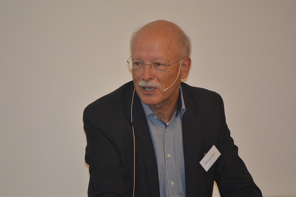 Prof. Spätling: «88 Prozent der Eltern fühlen sich in Fragen der Erziehung der Kinder unsicher. Es gilt, die Eltern als „die frühesten Lehrer der Kinder“ auszubilden»