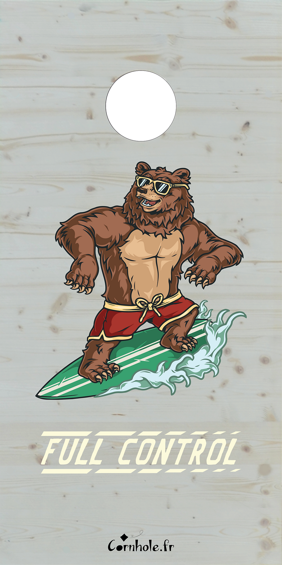 décor détaillé cornhole ours en short de bain sur une planche de surf, vue de face