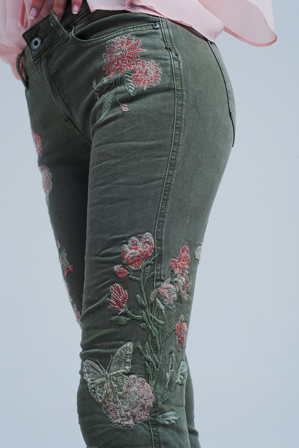 Thumbnail: Khaki Jeans With Embroidered Flower