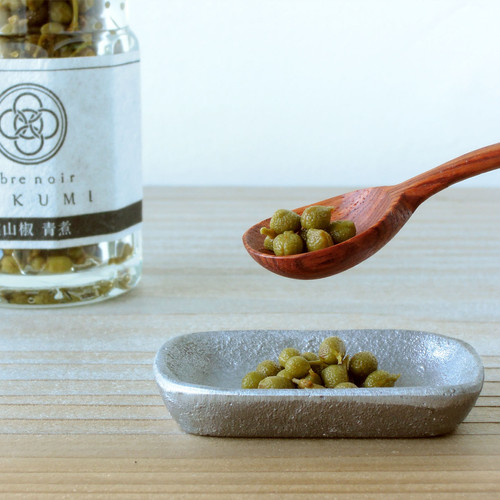 青山椒　山椒の実　2kg 2025年】兵庫県産 実山椒(青山椒・山椒の実)(生タイプ) 1kg