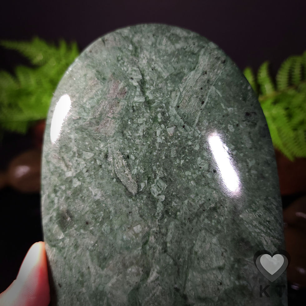 Thumbnail: Green Mapere Patu - XL