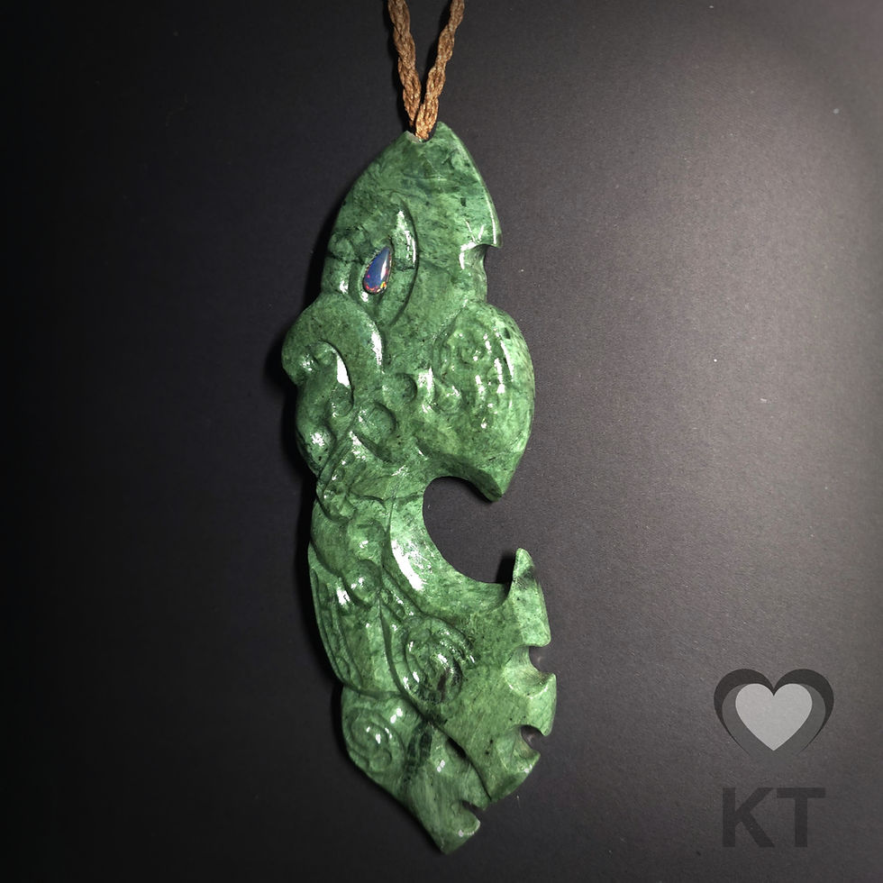 Thumbnail: Green Mapere Manaia / Black Opal Inlay - XL