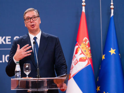El presidente de Serbia disuelve el Parlamento y convoca elecciones legislativas anticipadas para el 25 de octubre