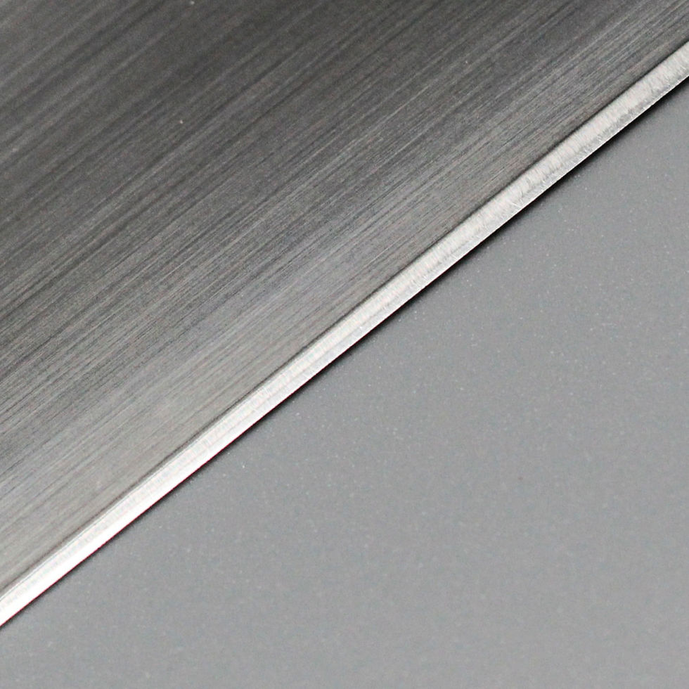 A properly sharpened and finished edge at Keith Nix Knives