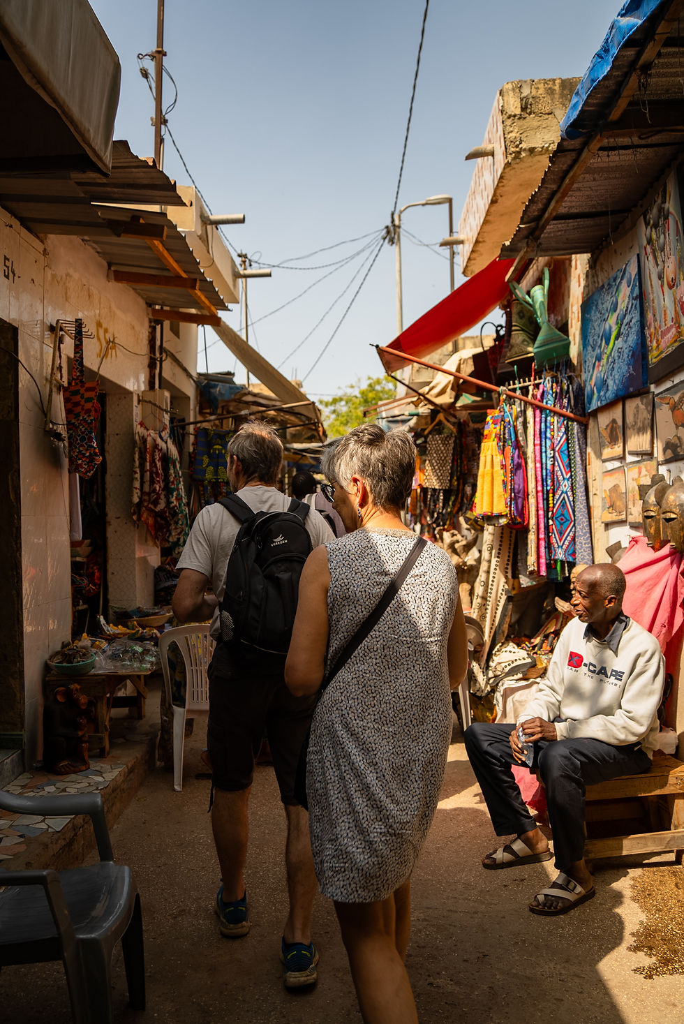 Visite du marché artisanal de Soumbédioune