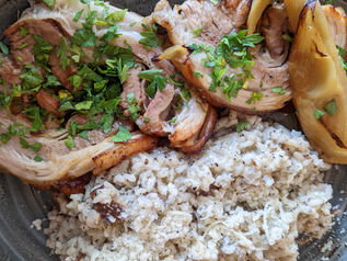 בירה ואוכל: כמה אושר במקום כל כך קטן