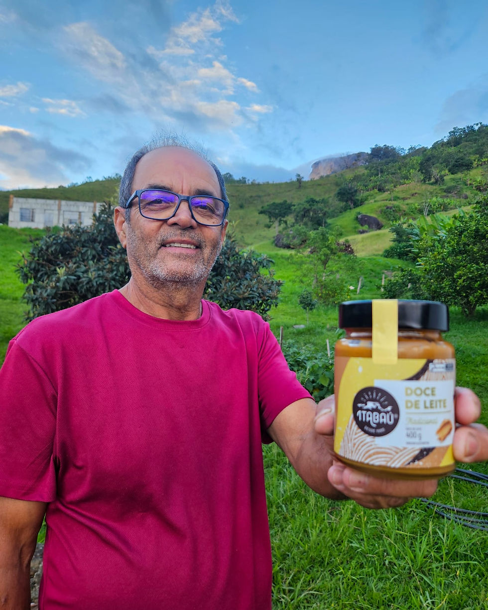 Robson, produtor do doce de leite Itabau