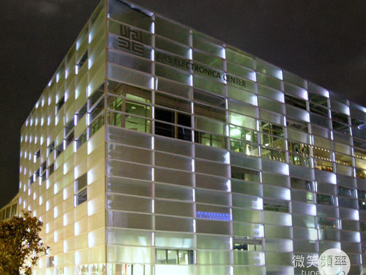 哪天藝術可以像陽光空氣水