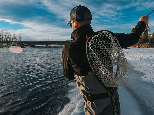 A Guide to Essential Fishing Clothing: How to Stay Comfortable on Water