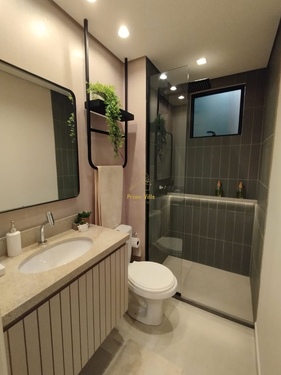 Miniatura: Apartamento na planta com dois quartos no Costa e Silva