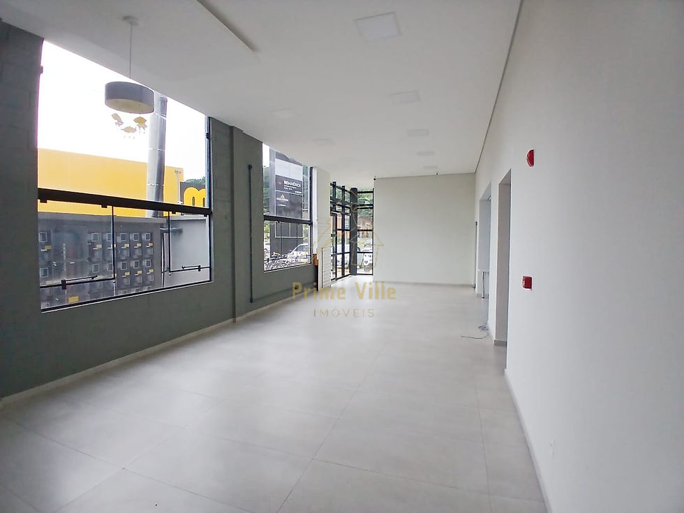 Miniatura: 🏙 Sala Comercial Ampla com 110m² no Bom Retiro – Joinville / SC 🏙