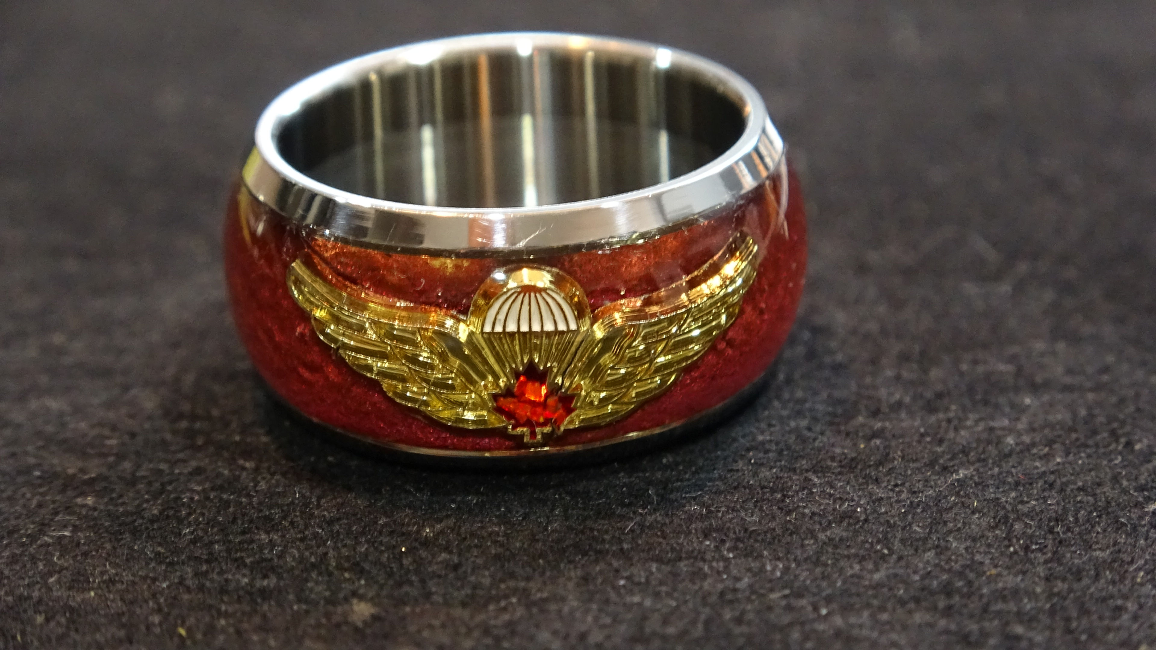 Canadian Airborne Tribute Ring – 18K Gold, Red Opal Maple Leaf, 11mm Stainless C