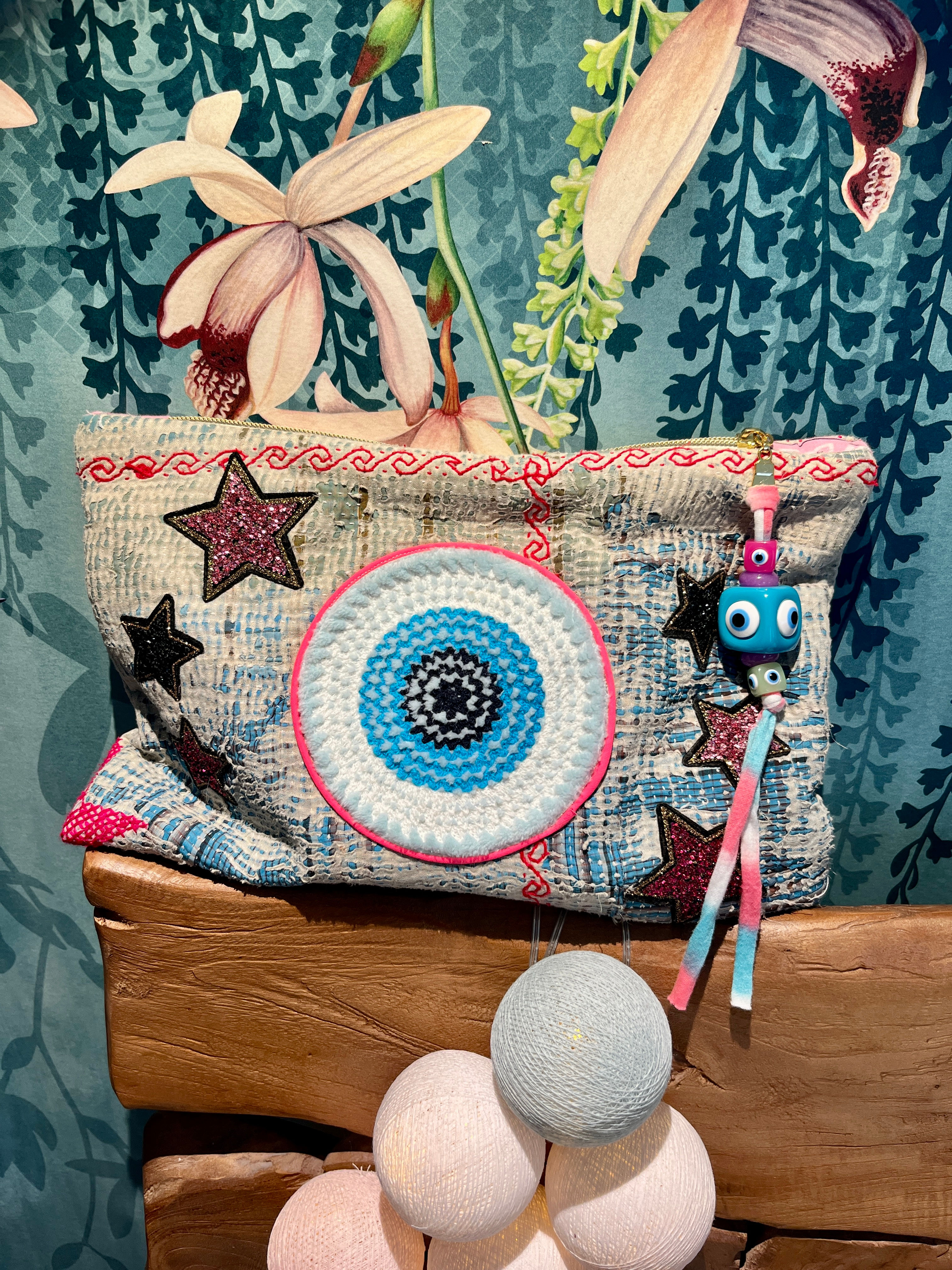 Pochette en Kantha Vintage