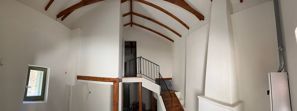 Interior 3