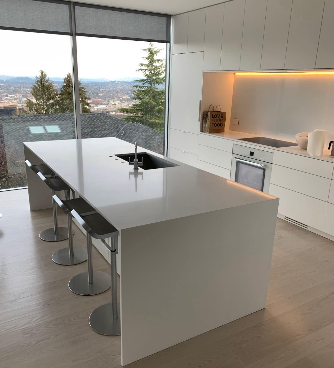 Installation photograph by Affordable Granite Florida