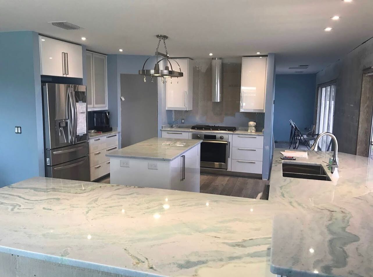 Installation photograph by Affordable Granite Florida