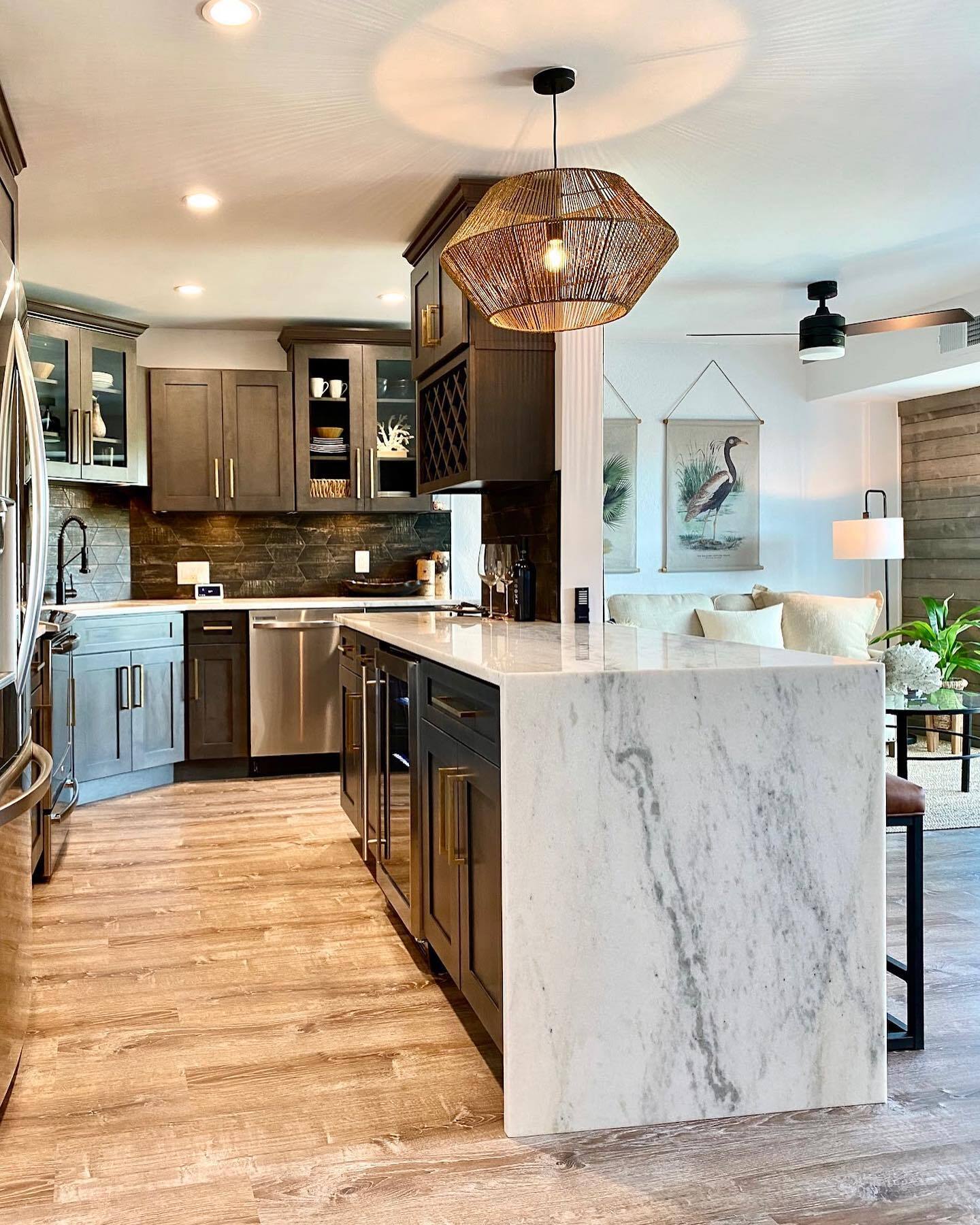 Installation photograph by Affordable Granite Florida