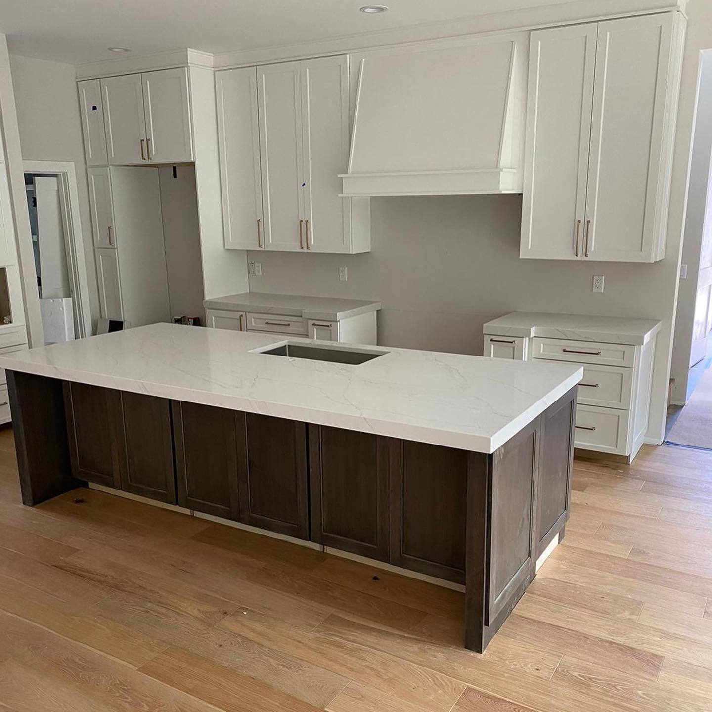 Installation photograph by Affordable Granite Florida