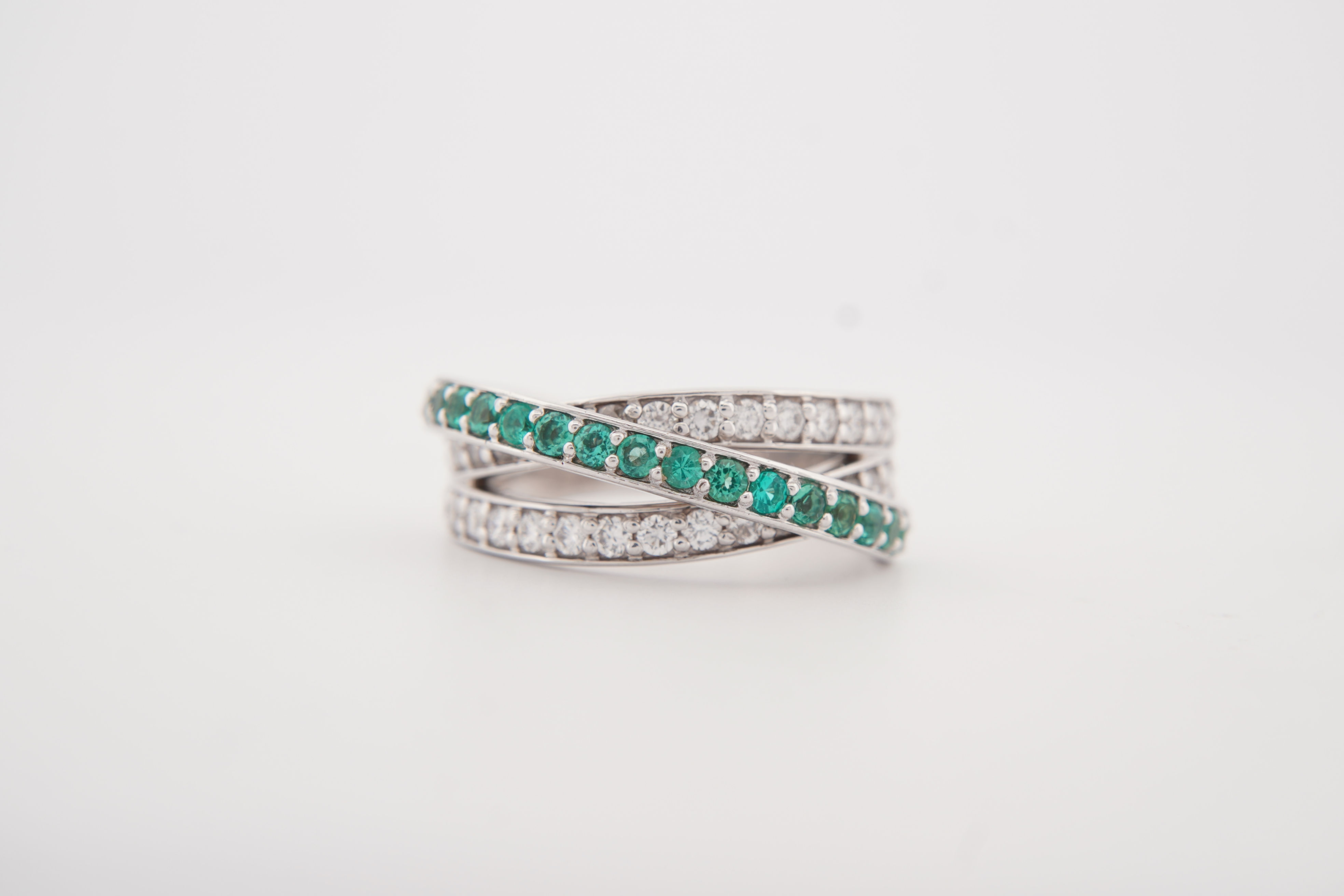 14k Criss-Cross Lab Grown Diamond & Emerald Ring