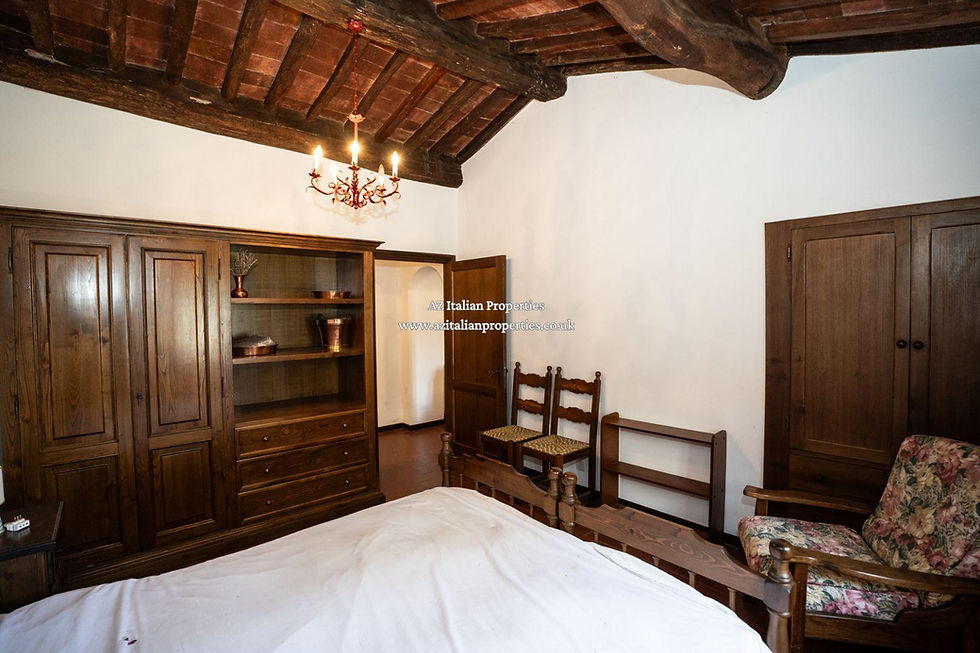 Farmhouse for Sale Cosentino Tuscany (29).jpg
