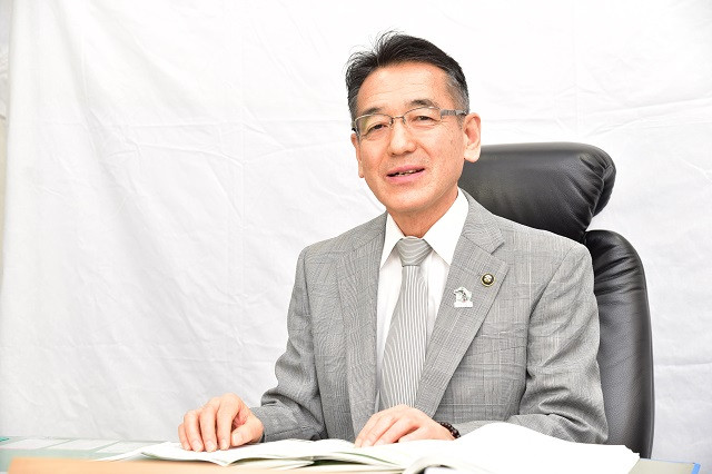 三笠市 西城 賢策 市長(写真:三笠市提供)