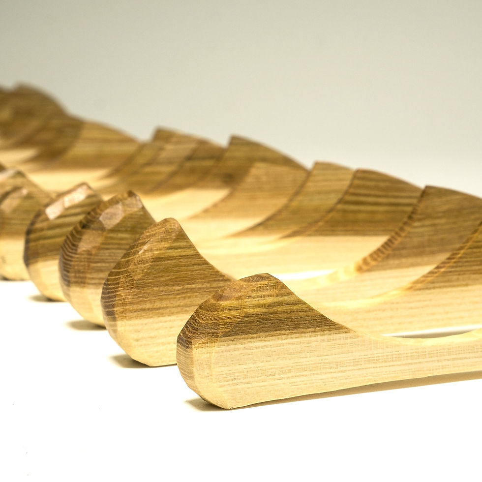 Miniatyrbild: SMÅ SMÖRKNIVAR