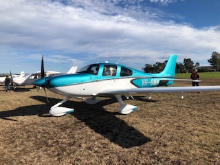 Cirrus Lone Eagle Fly in
