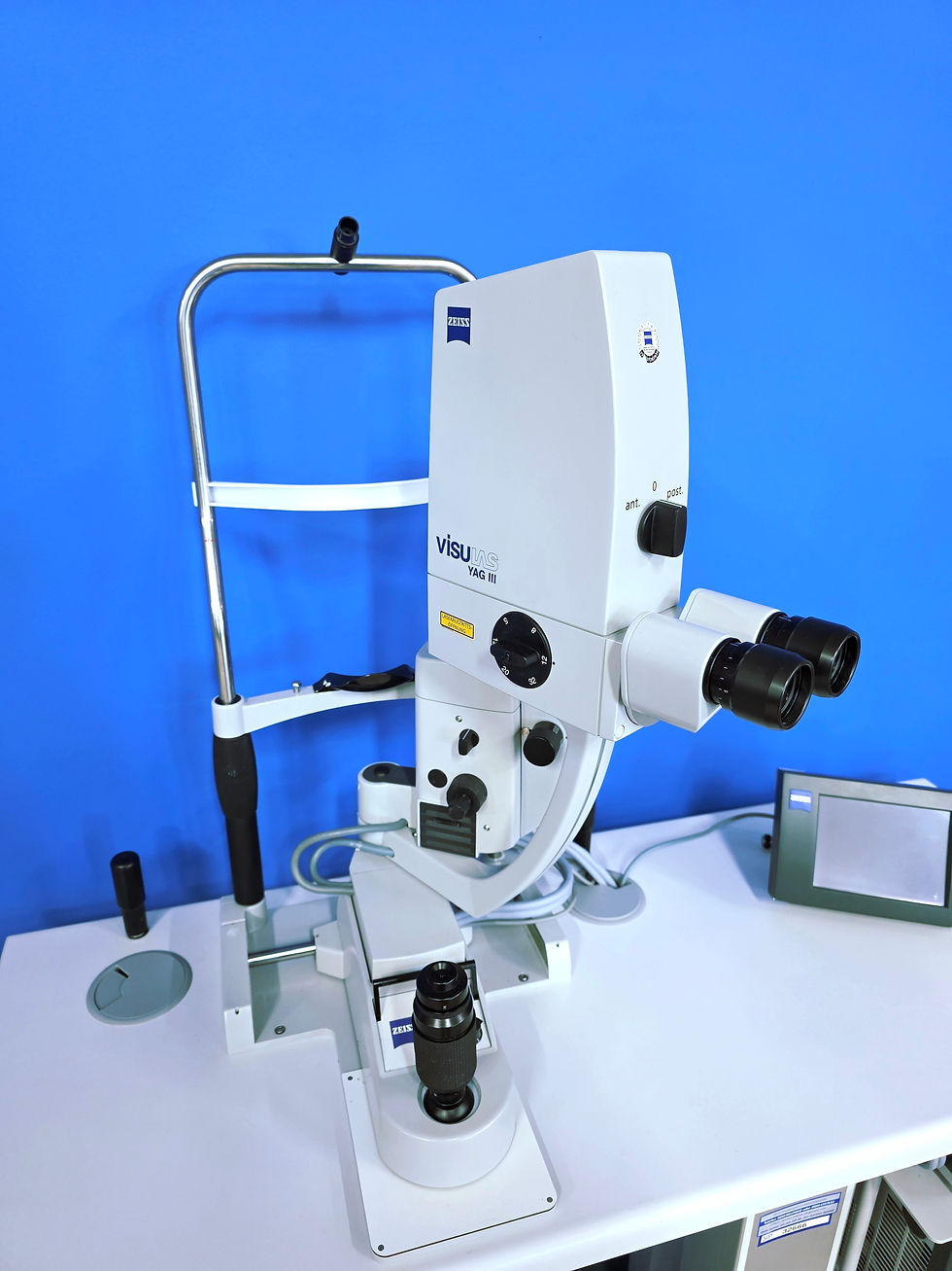 Miniature : Visulas Yag III combi // 30.11.2020 // SN 1100***