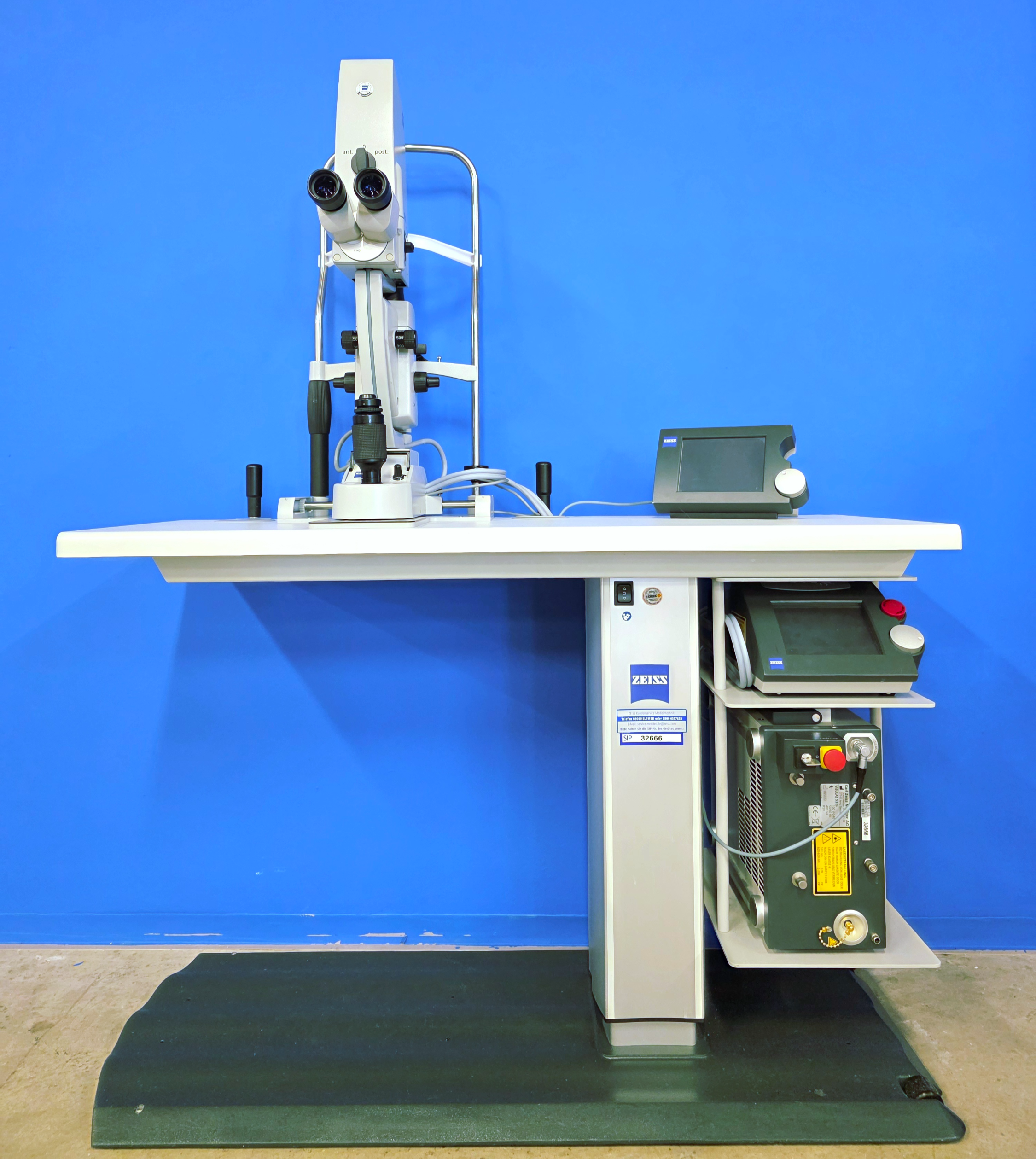 Visulas Yag III combi // 30.11.2020 // SN 1100***