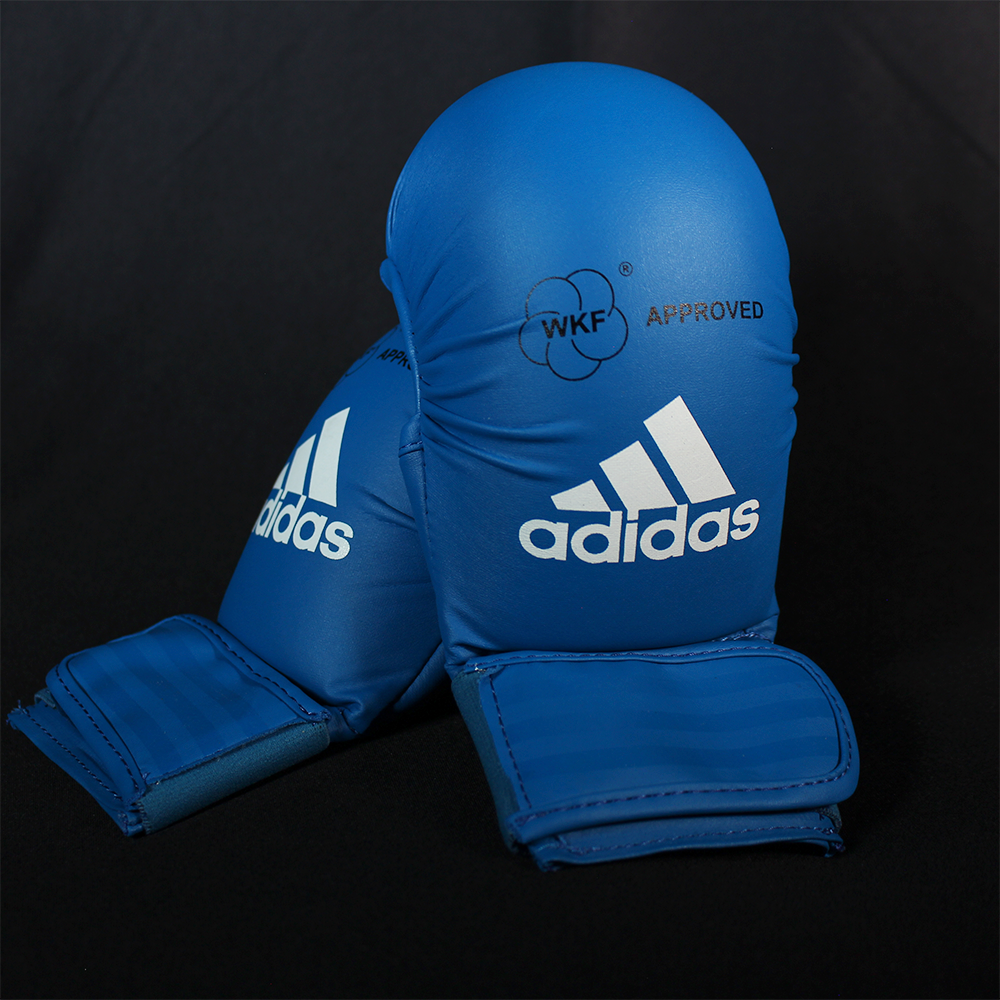 Guantines Adidas WKF