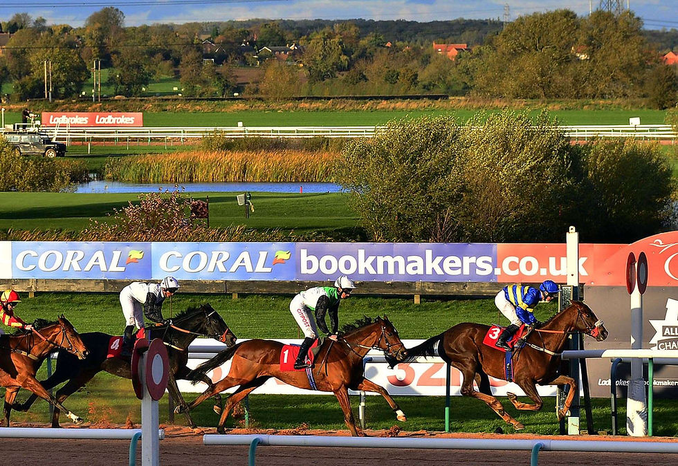 Experience Luxury: Nottingham Taxi Services to Southwell Racecourse with Ucabs